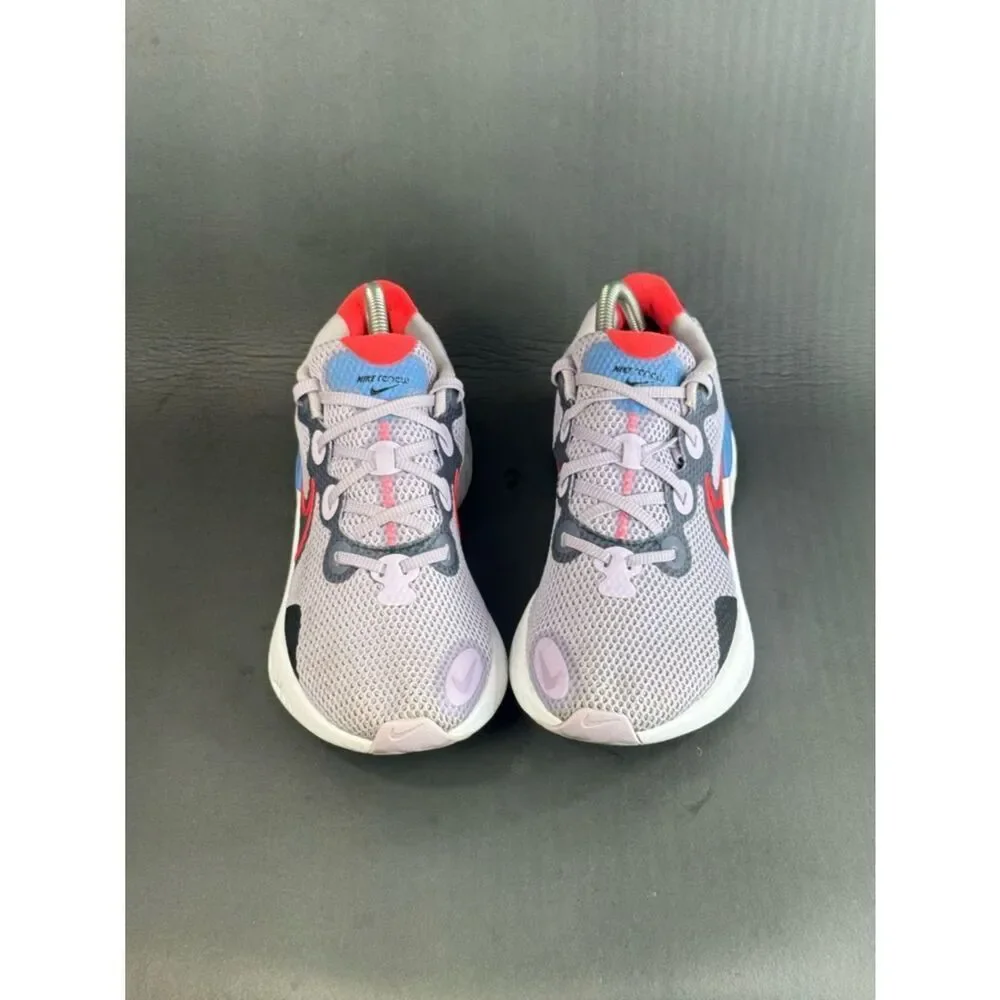 Nike Women's Renew Run athletic sneaker shoes women’s size 9.5